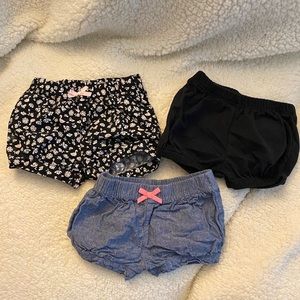 Lot of 3 - Carter’s girls 3-6 month shorts